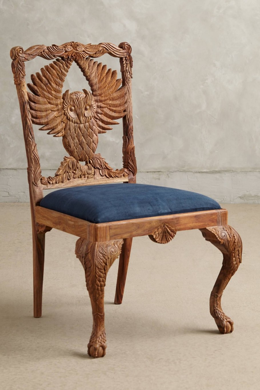 Резьба по дереву стулья