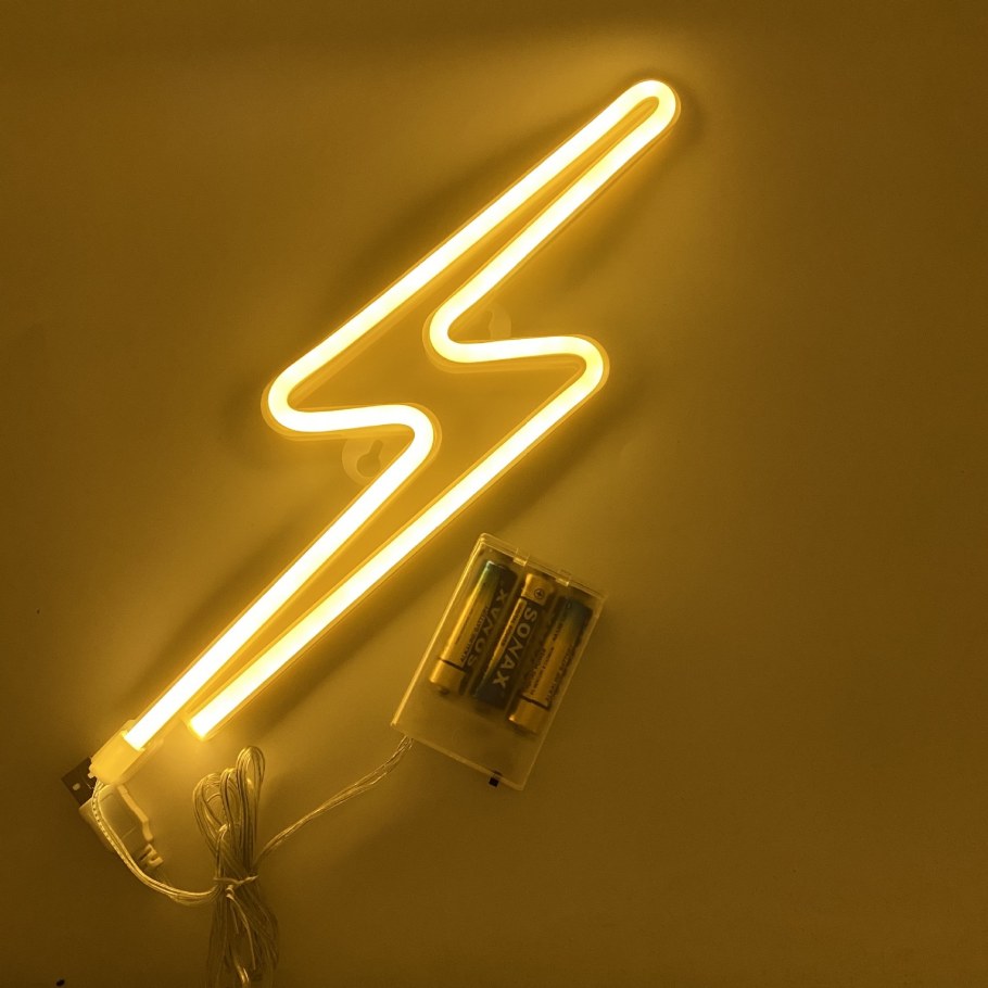 Неоновый светильник молния