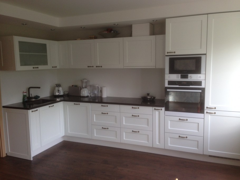 Рамочные фасады для угловой кухни