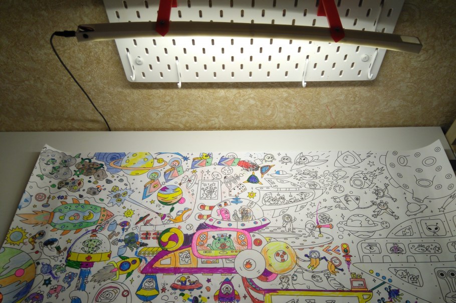 Неоновые предметы