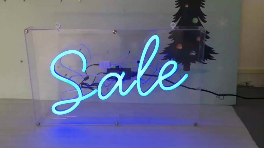 Неоновые изображения на стену