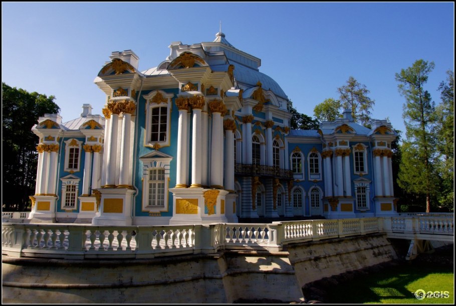 Павильон «Эрмитаж» и Екатерининский дворец. Пушкин.