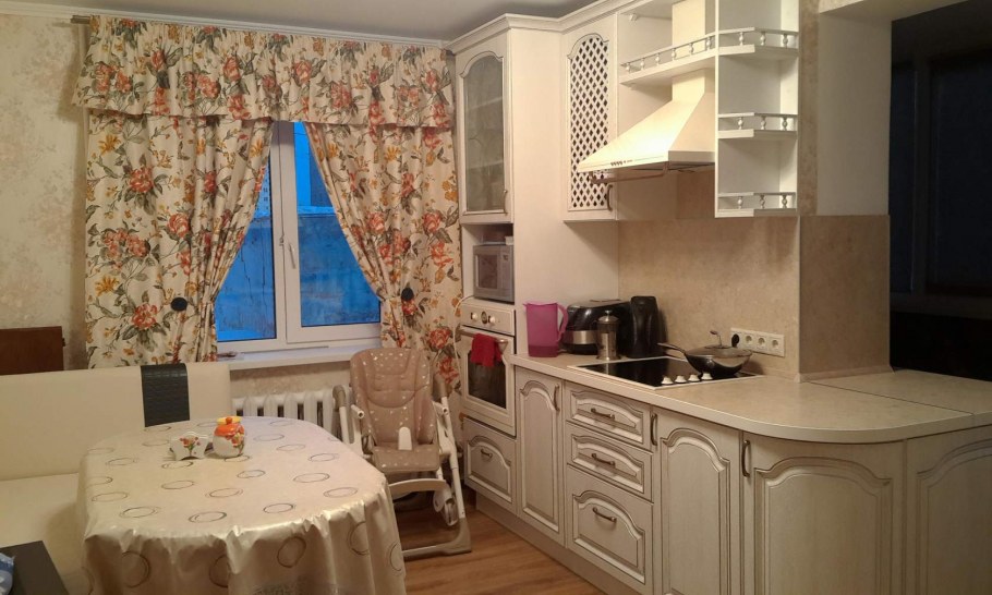 Шторы для маленькой кухни реальные