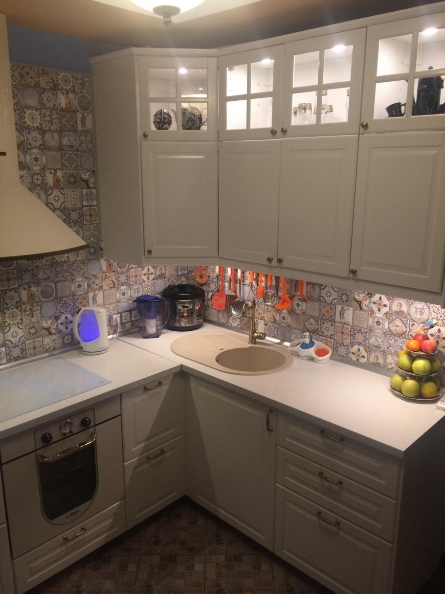 Угловая кухня в квартире