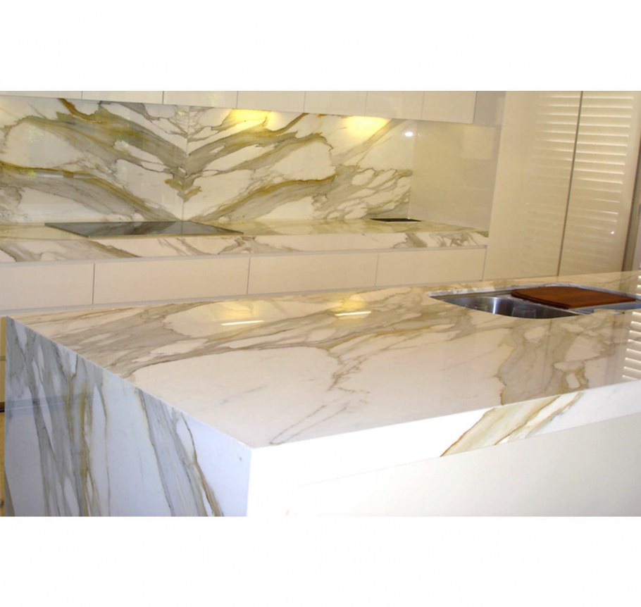 Мрамор Calacatta Gold