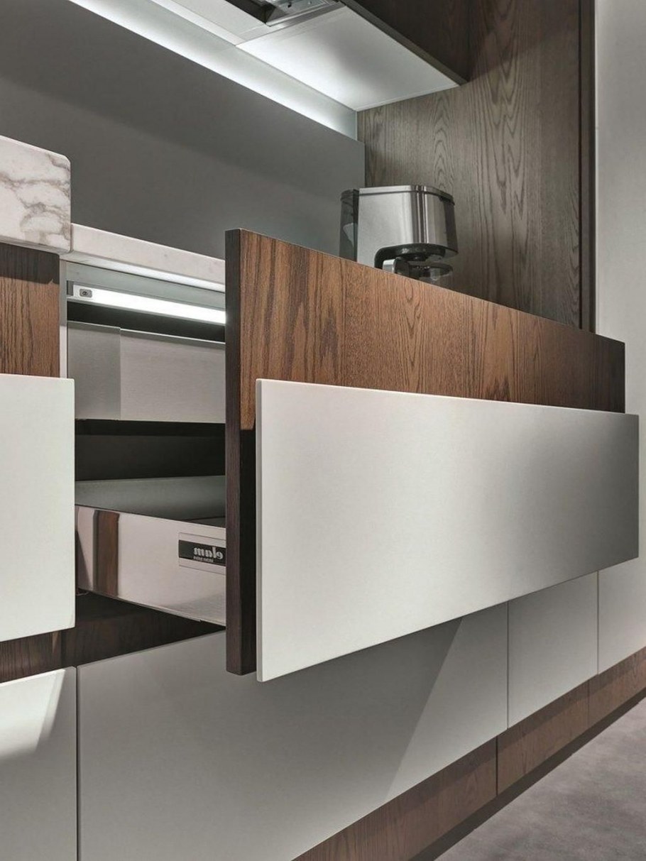 Ручка-профиль Schuco черная двухуровневая кухня