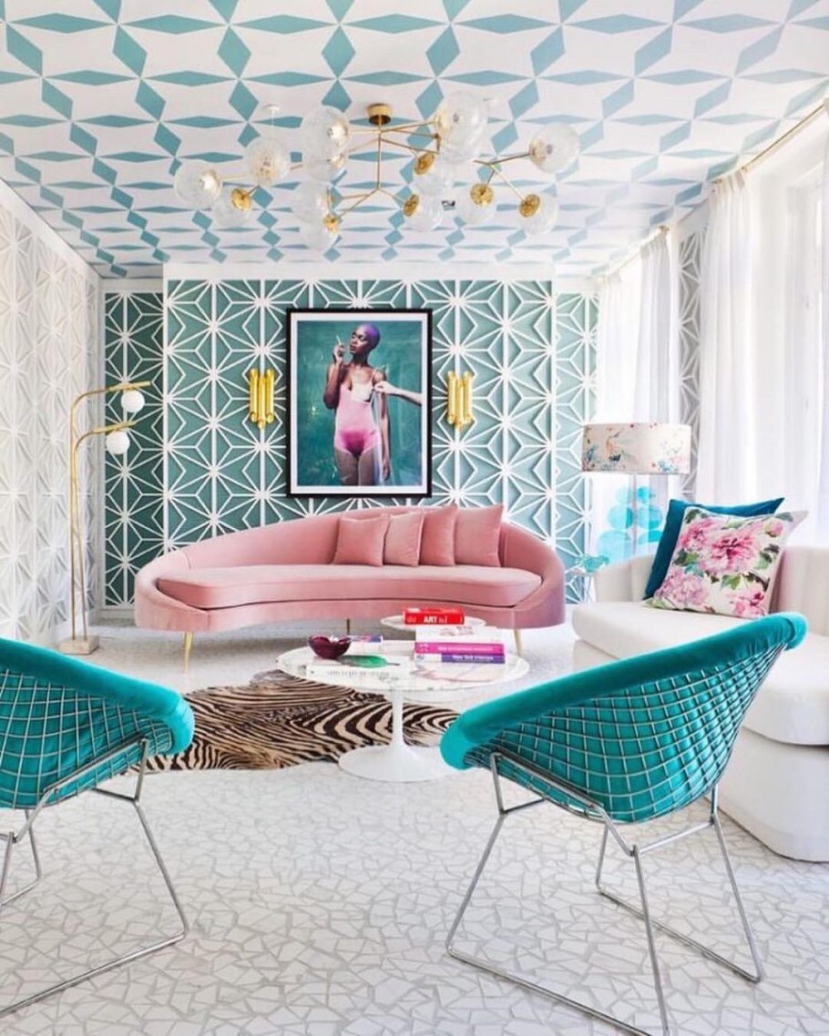 Розово бирюзовая комната