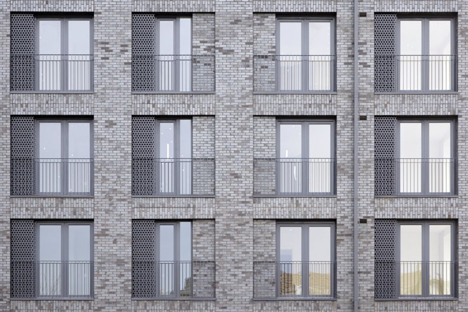 Фасад многоэтажного дома