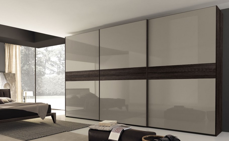 Шкаф купе в современном стиле