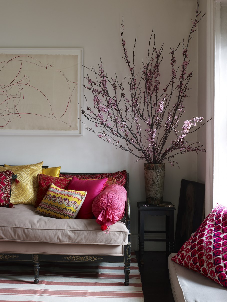 Декоративные цветы для интерьера