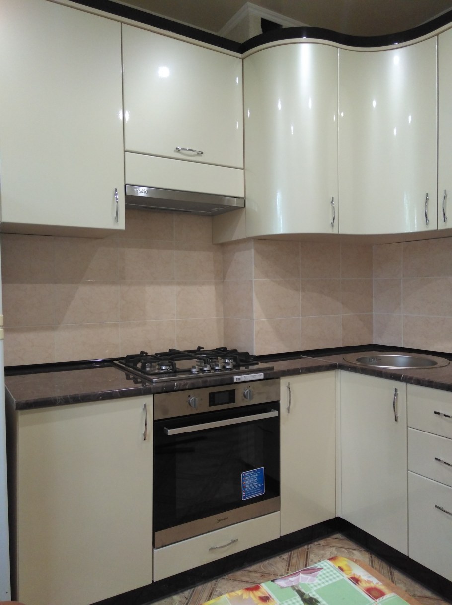 Кухня цвет жемчуг глянец