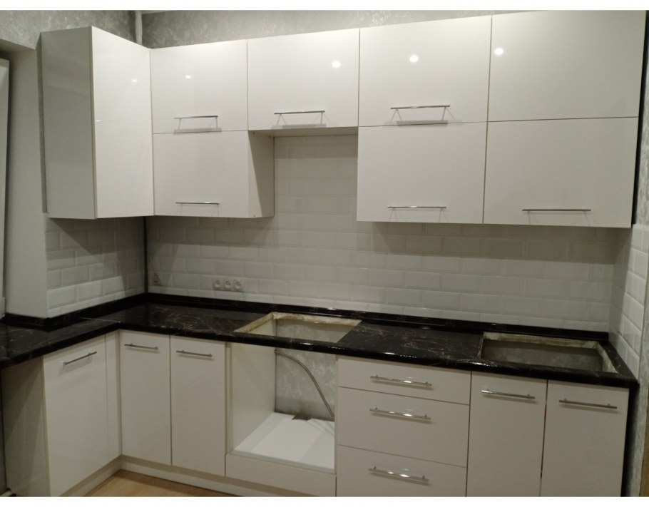 Кухня олива белый глянец ДСВ