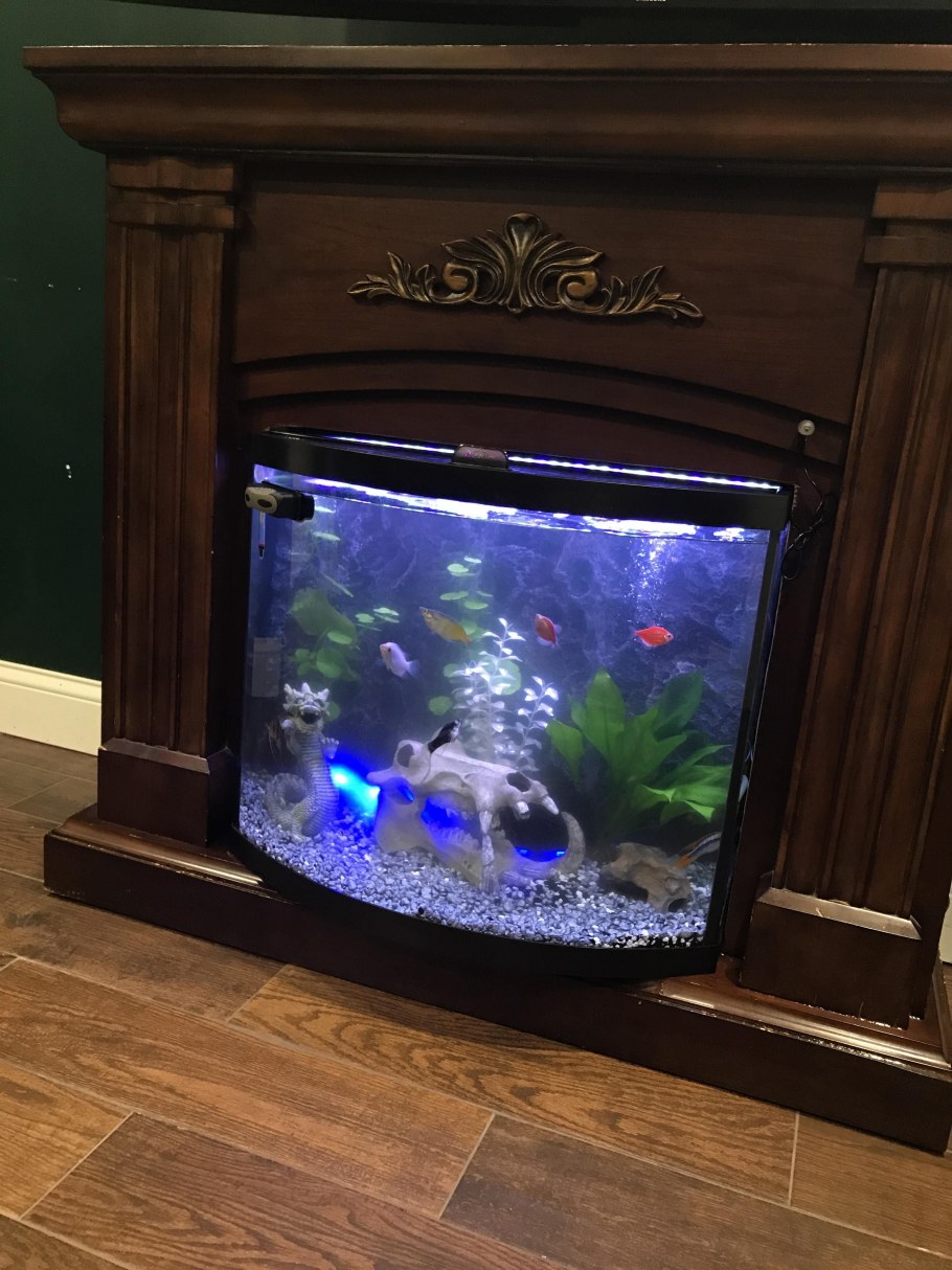 Камин аквариум