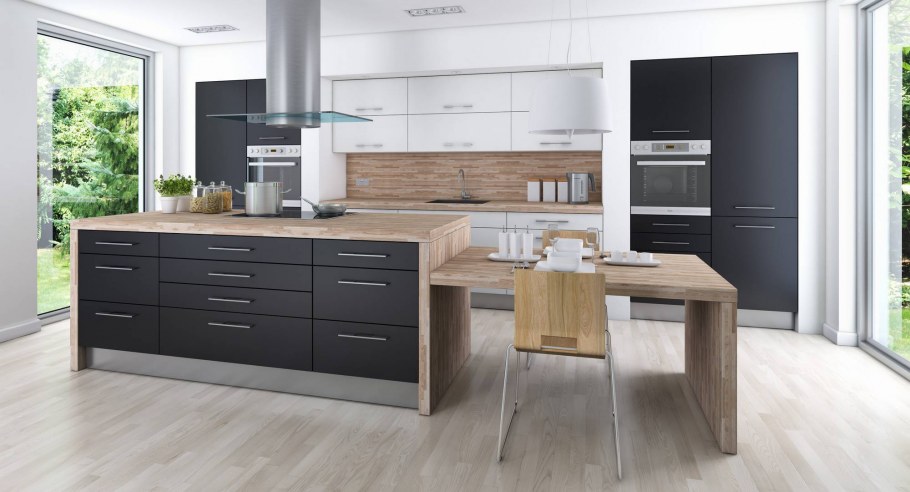 Кухонный гарнитур в сером цвете с деревом