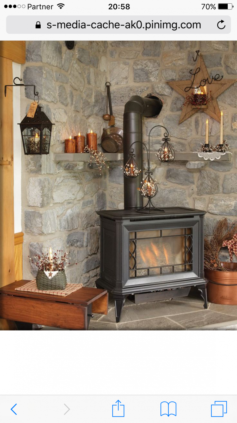 Чугунная печь в интерьере