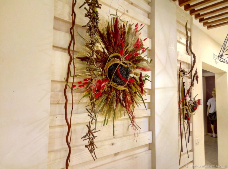 Настенные композиции из сухоцветов