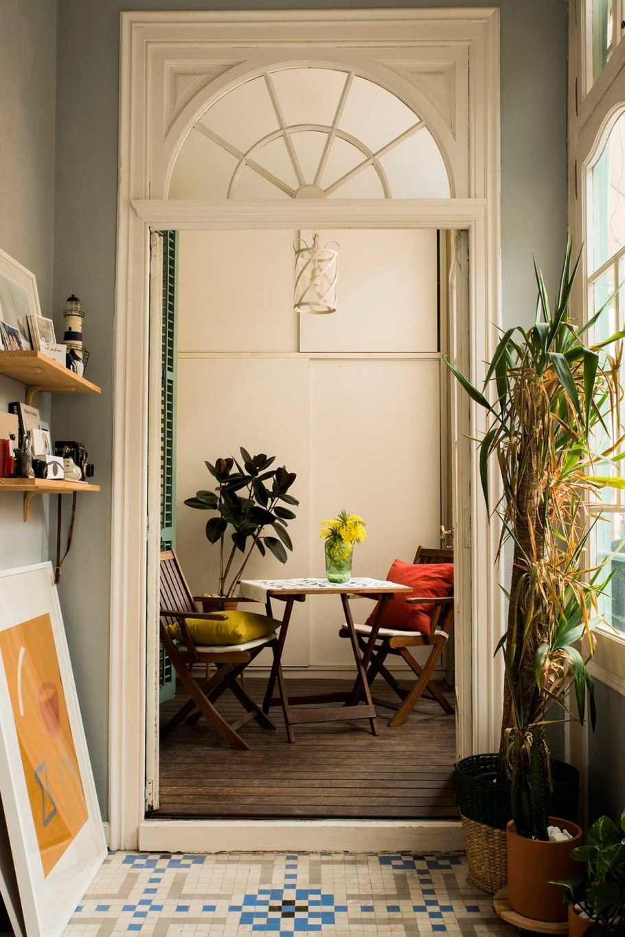 Колониальный стиль резьба