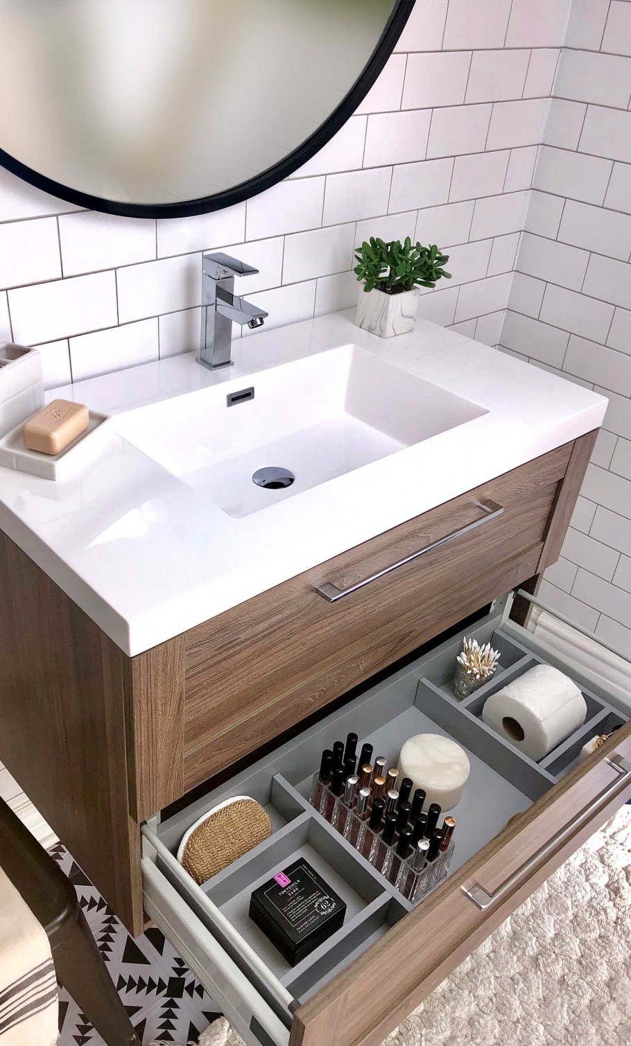 Шкафчик под раковину