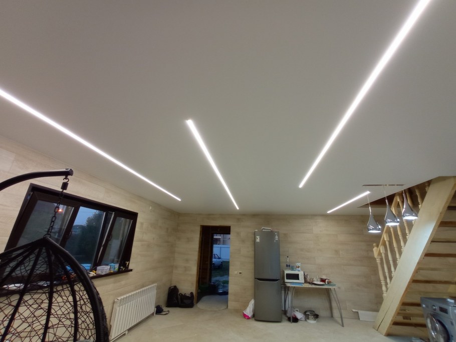 Потолочник натяжные потолки