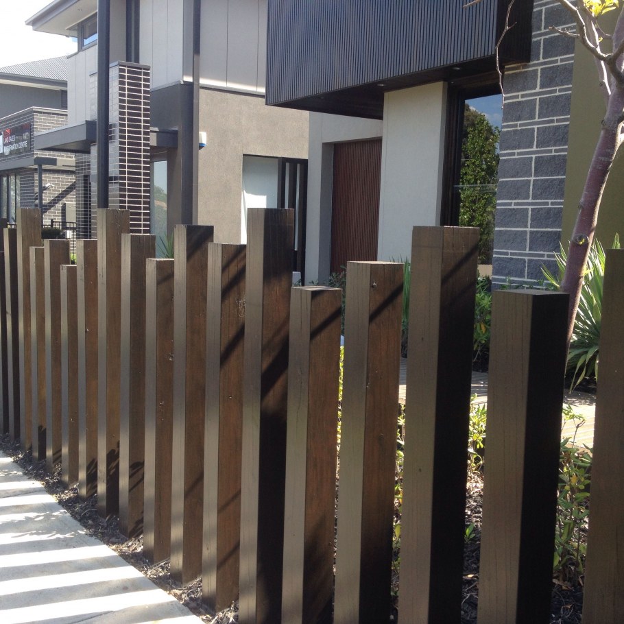 Деревянные заборы современные для частного