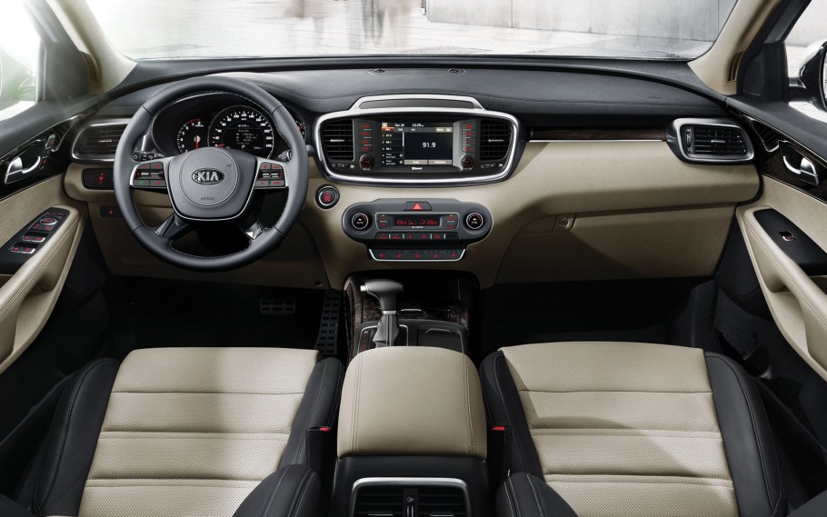 Киа Соренто 2019 новый салон