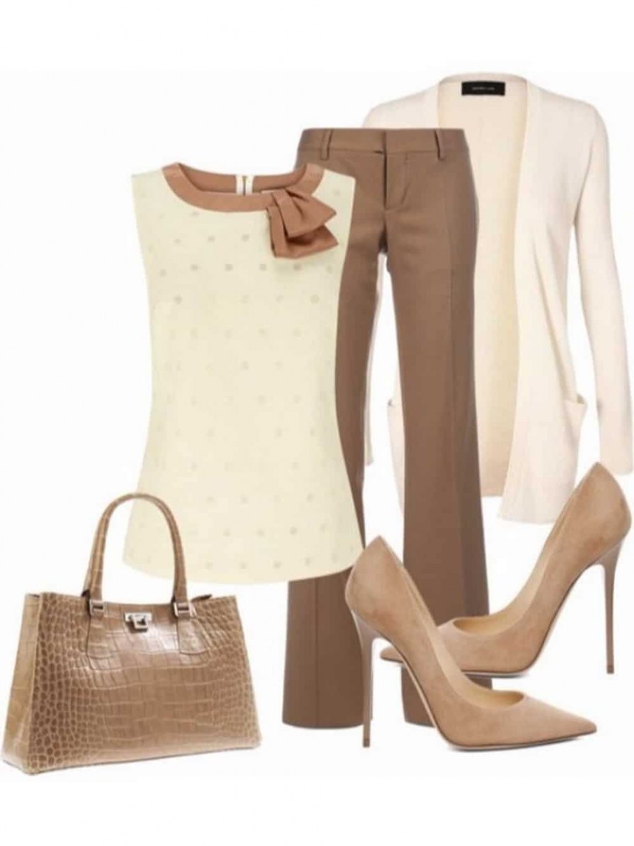 Бежево голубая гостиная