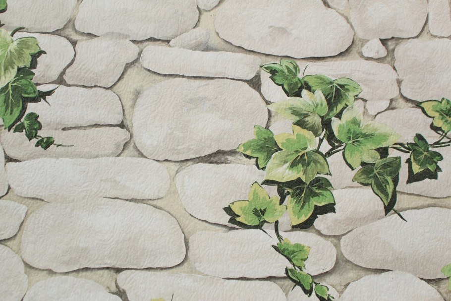 Обои под кирпич с плющом