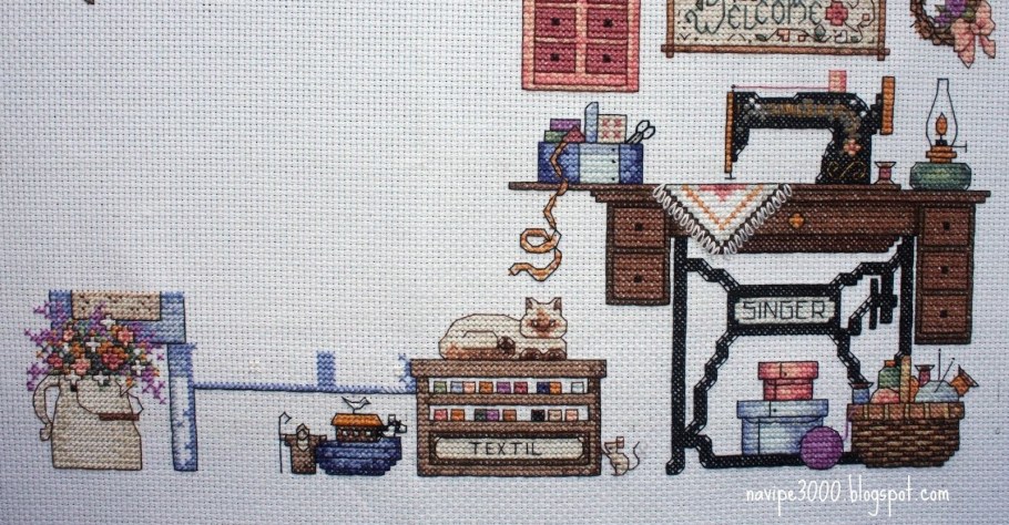 Вышитые картины в интерьере детской