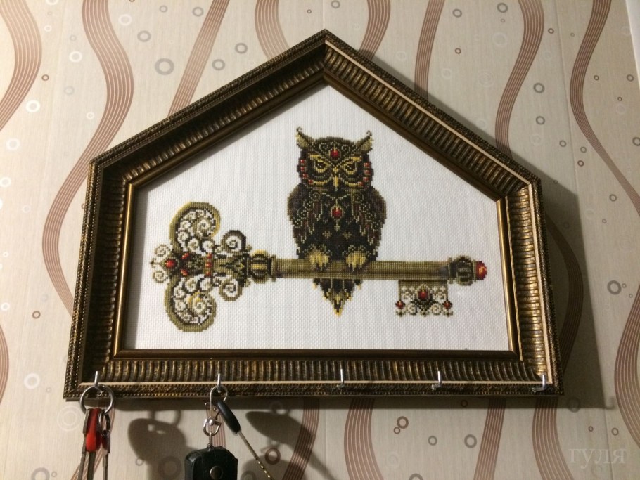 Вышитые наволочки на подушки