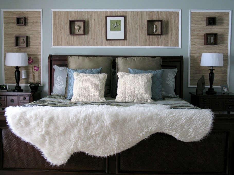 Мягкое изголовье на стену