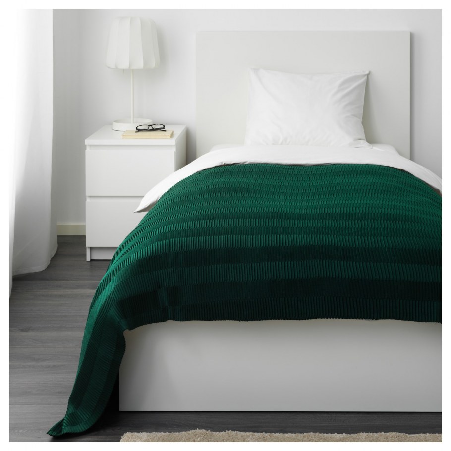 Плед ВЭГМОЛЛА, размер 120х160 см, цвет зелёный