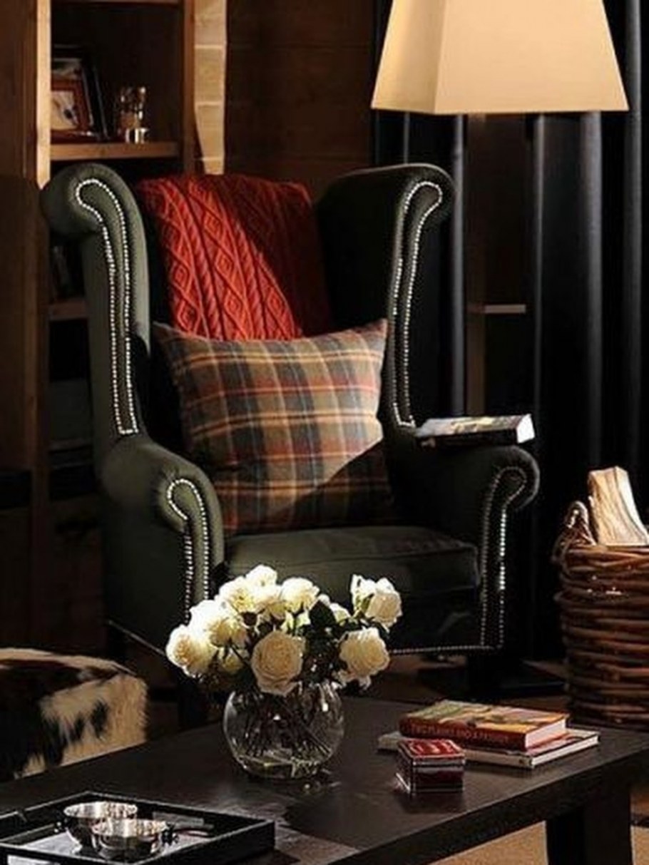 Кресло в интерьере