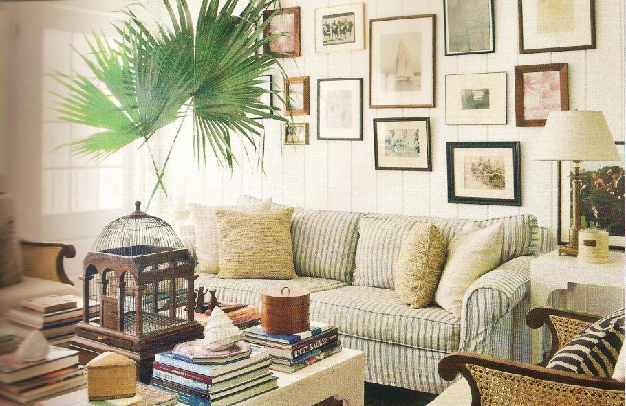 Тропические обои в интерьере гостиной