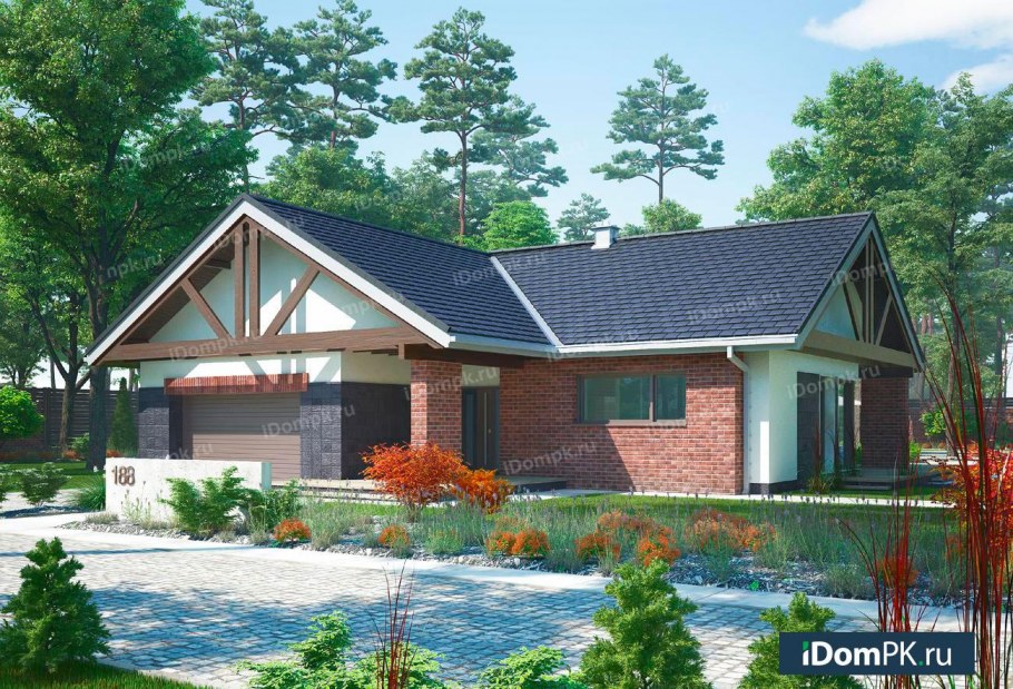 Одноэтажный дом с двускатной крышей и верандой