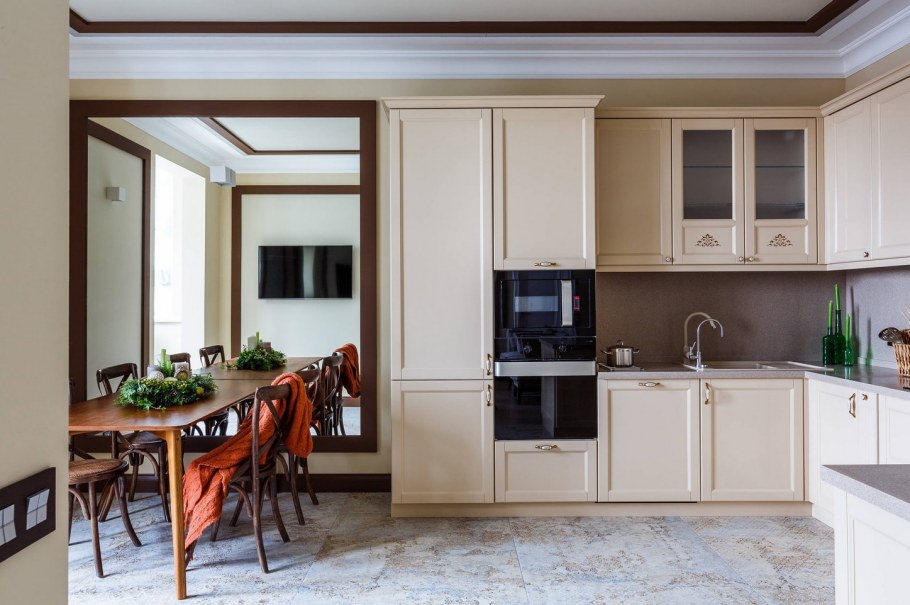 Небольшая п образная кухня