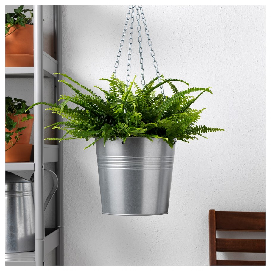 Подвесные кашпо для цветов уличные