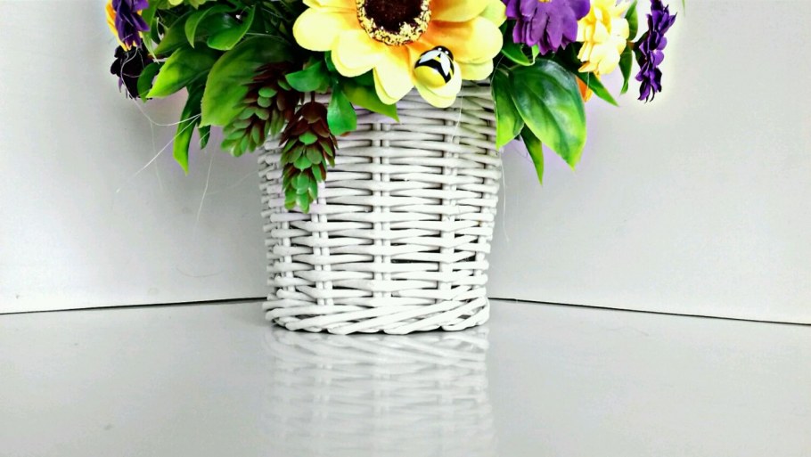 Цветочные композиции в кашпо