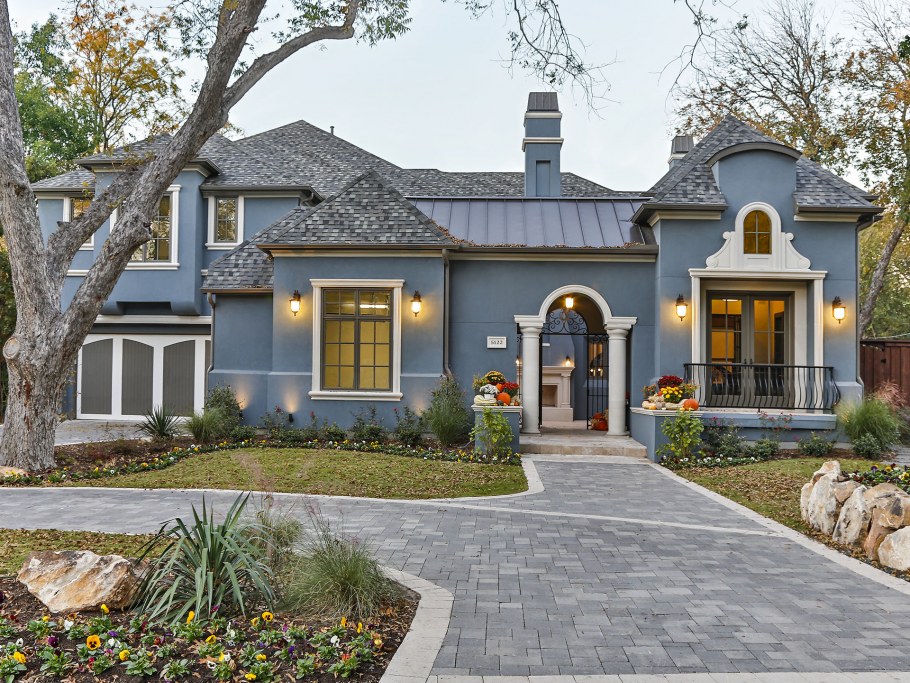 Красивый цвет фасада дома