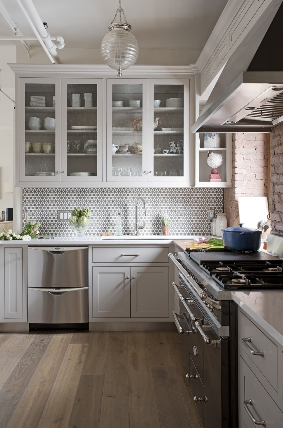 Серая кухня икеа кабанчик