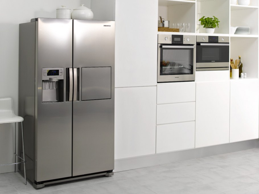 Холодильник Side-by-Side Samsung на хукне