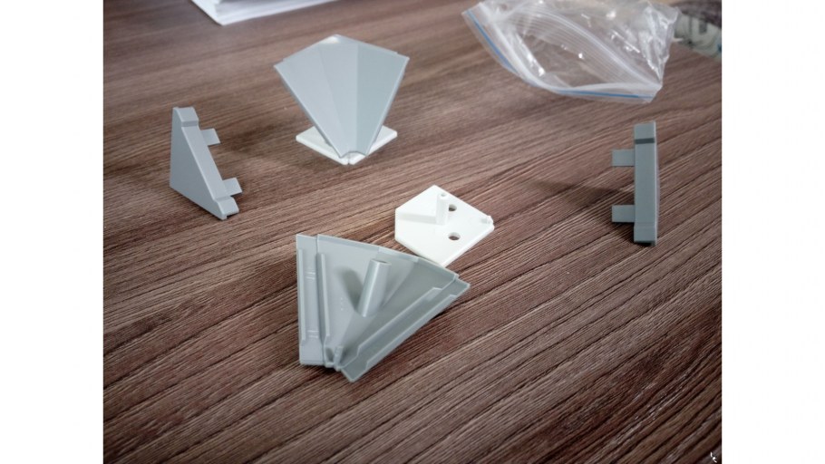 Заглушки для плинтусов на кухню