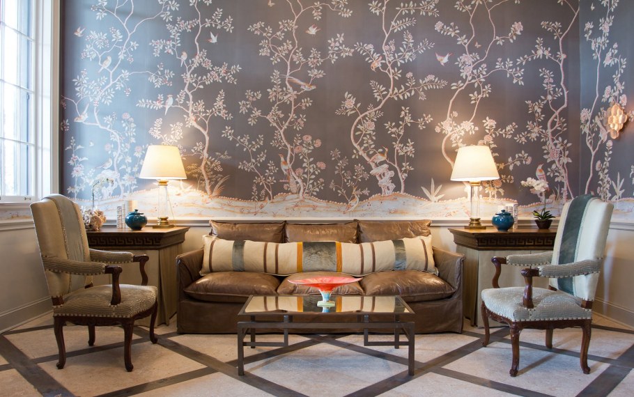 Стильные обои в интерьере