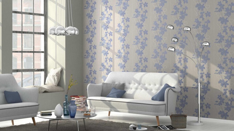 Erismann обои в интерьере гостиной в светлых тонах