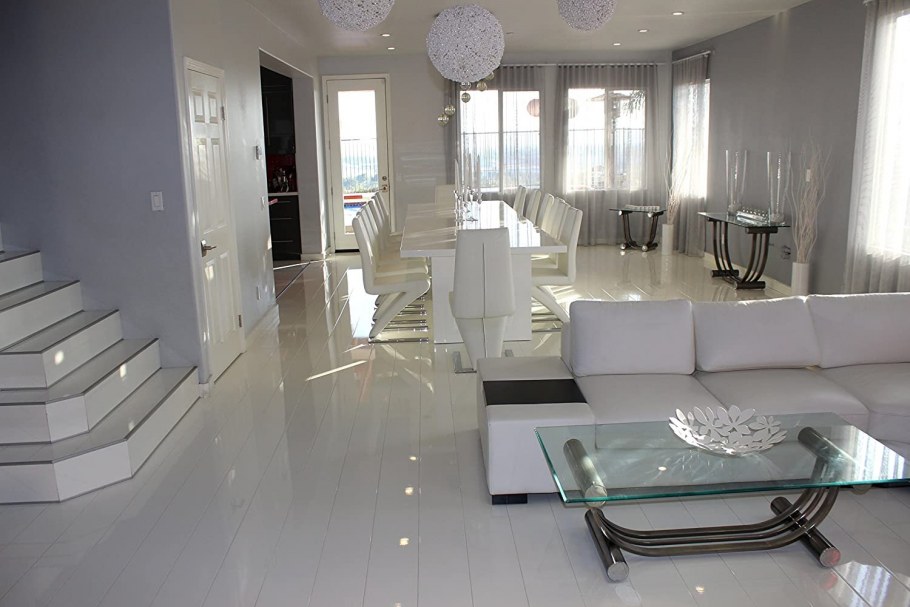 Elesgo Superglanz Арктический белый