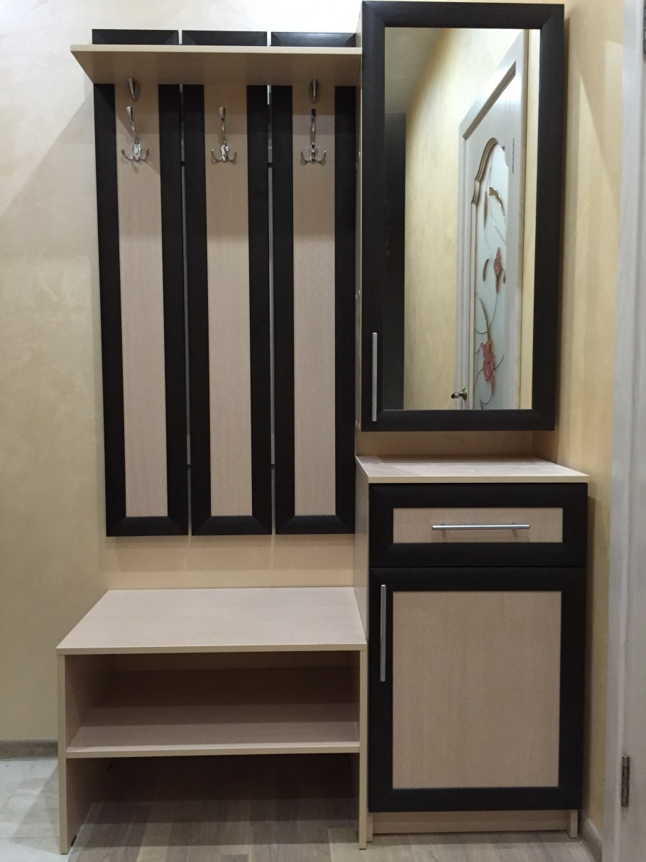 Прихожая без шкафа