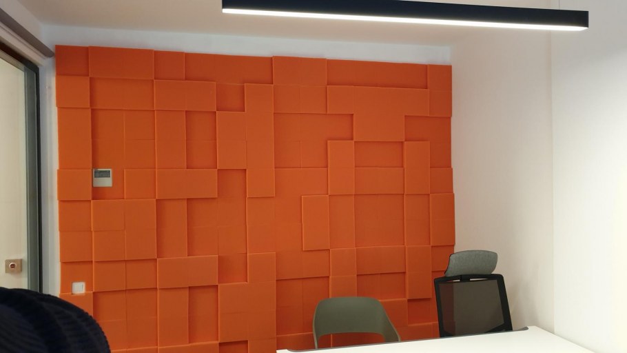 Акустический поролон в интерьере квартиры