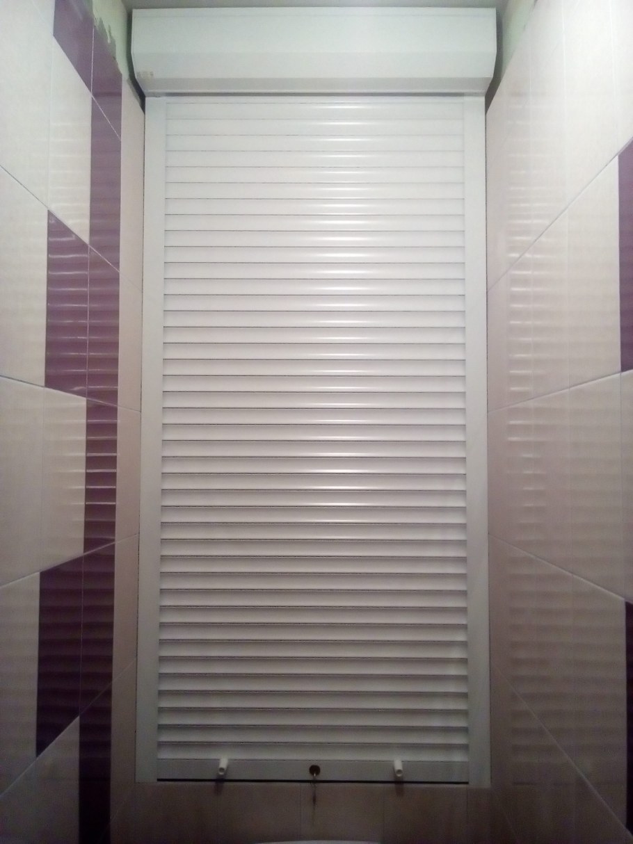 Рольставни Алютех в санузел