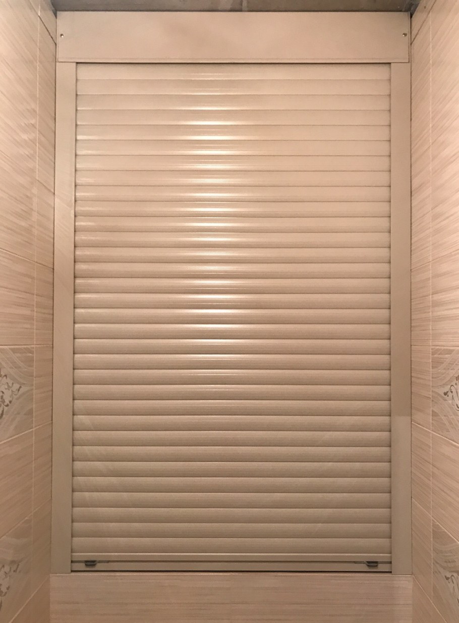 РОЛЬФ ставни в туалет