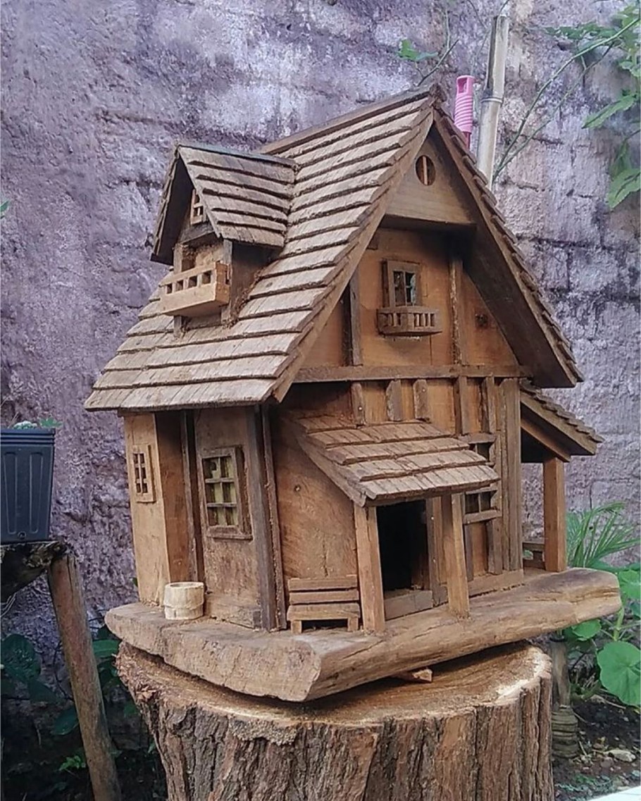 Декоративные домики из дерева