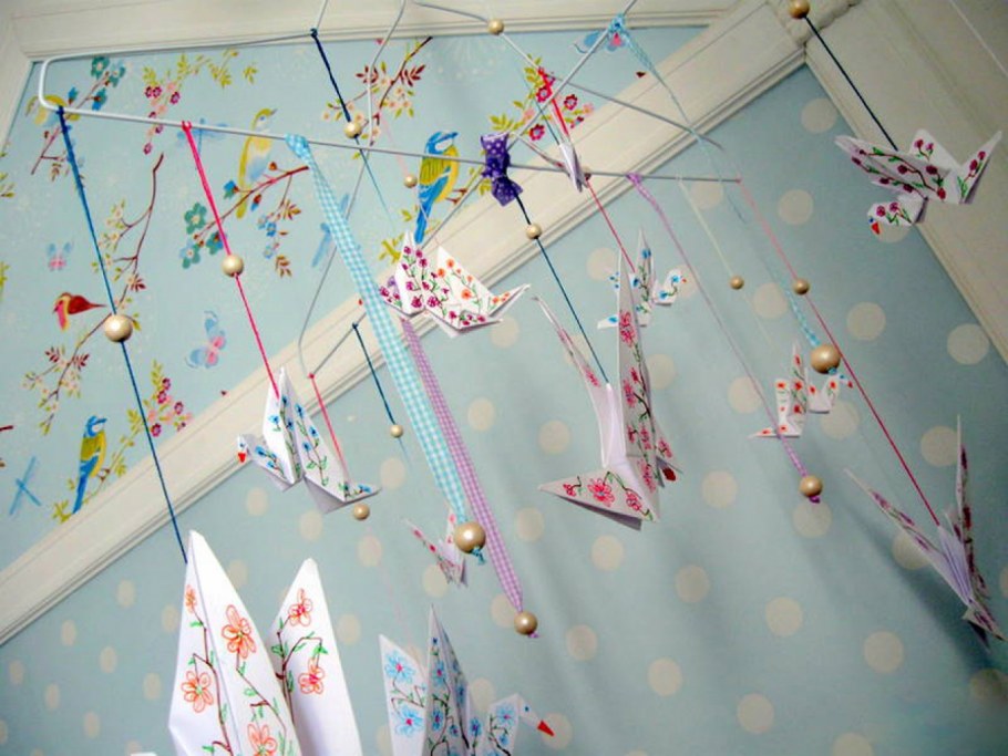 Украшения на потолок в детскую